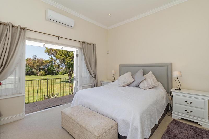 To Let 3 Bedroom Property for Rent in Steenberg Estate Western Cape